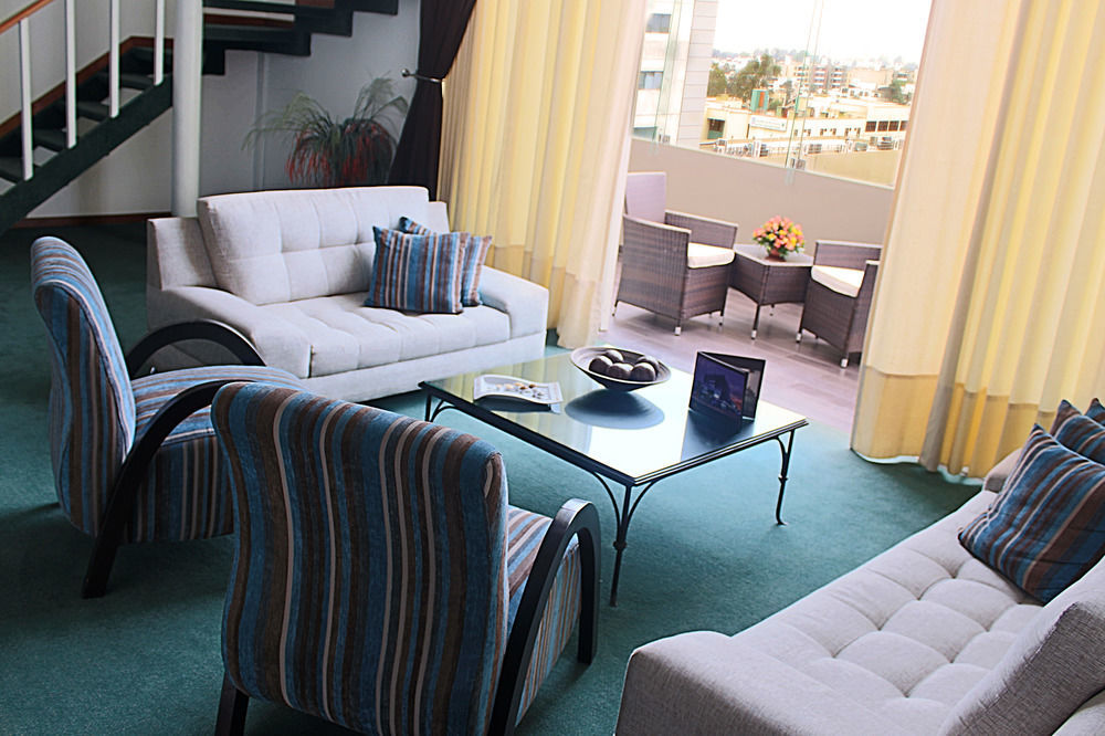 El Polo Apart Hotel & Suites Lima Bagian luar foto