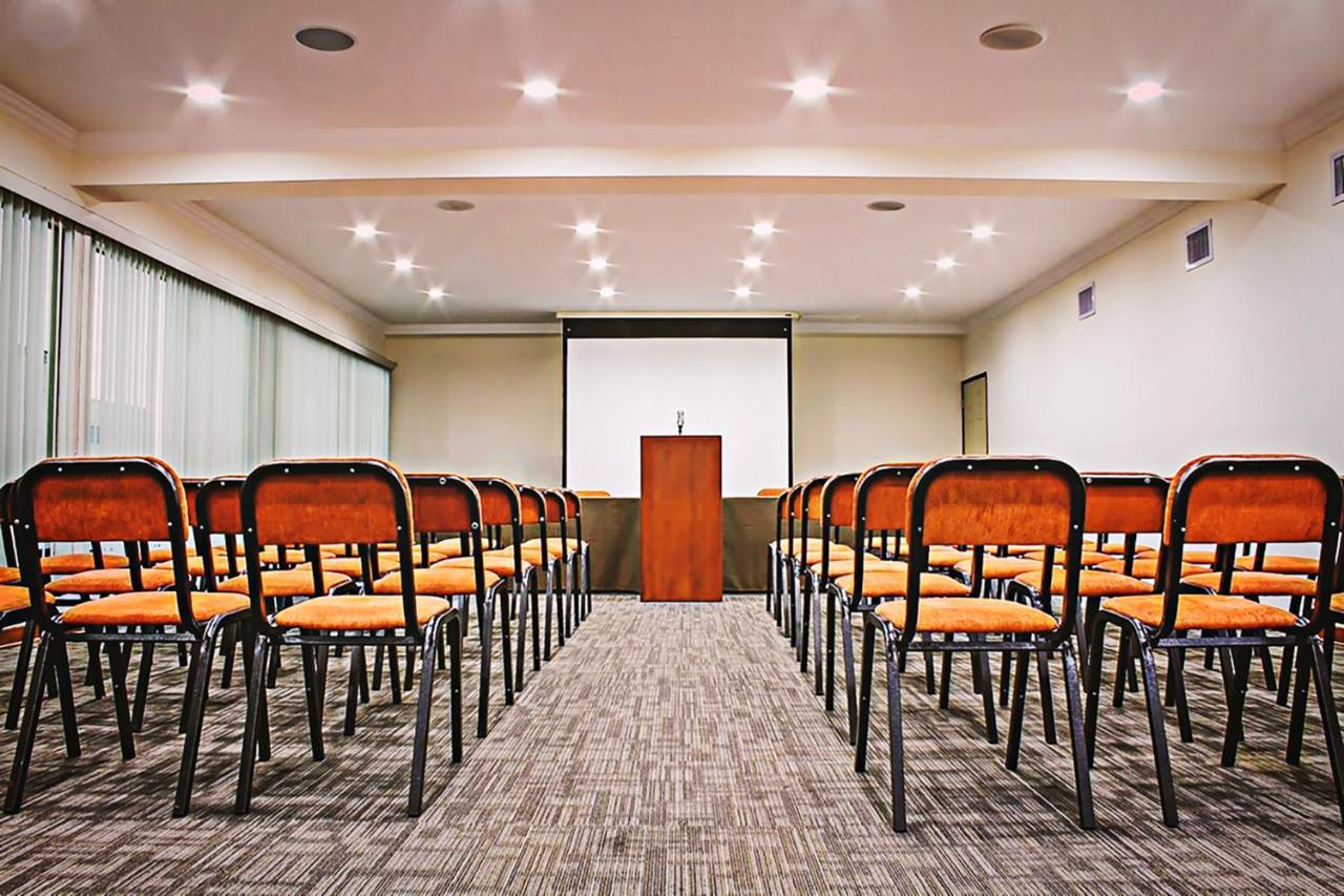 El Polo Apart Hotel & Suites Lima Bagian luar foto
